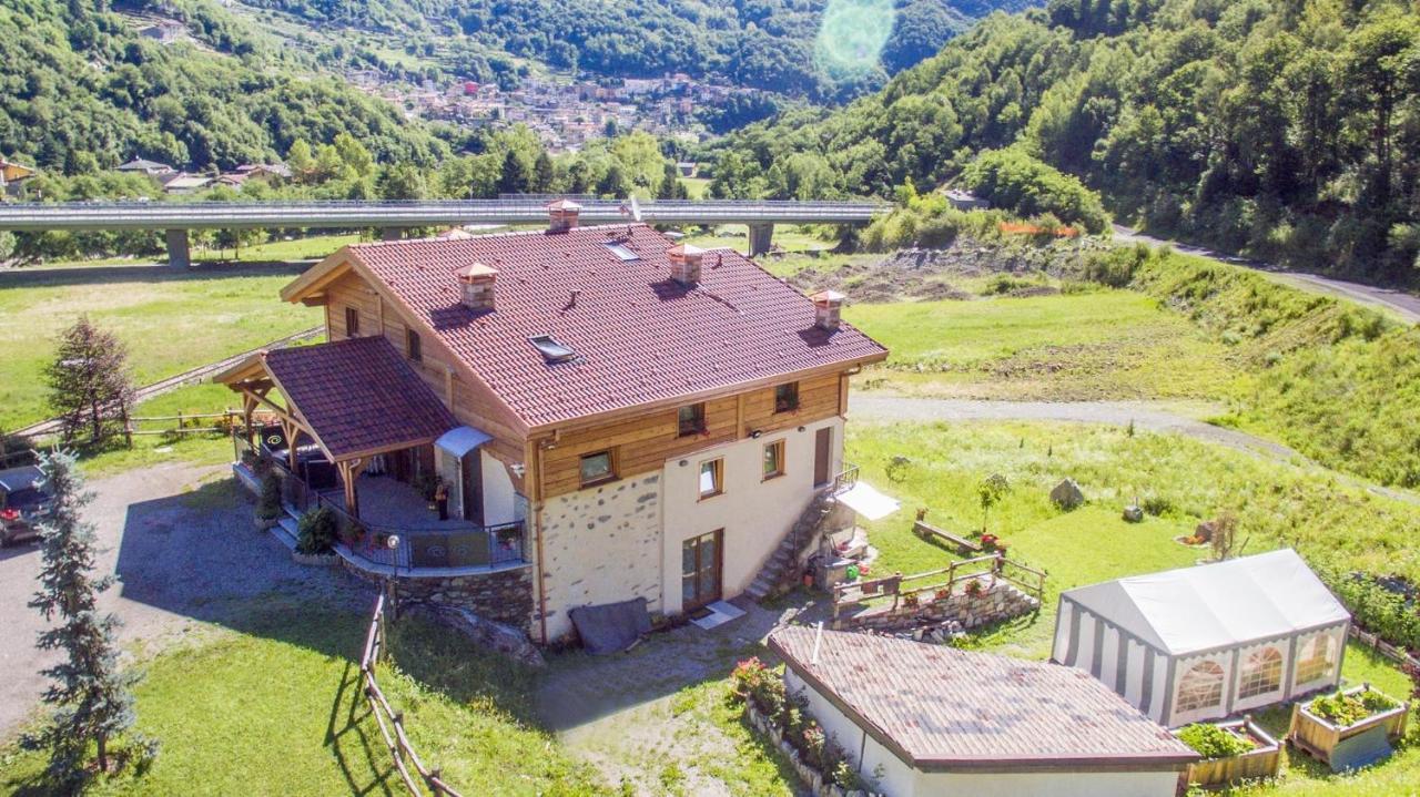 B&B Valtilí Berzo Exteriér fotografie