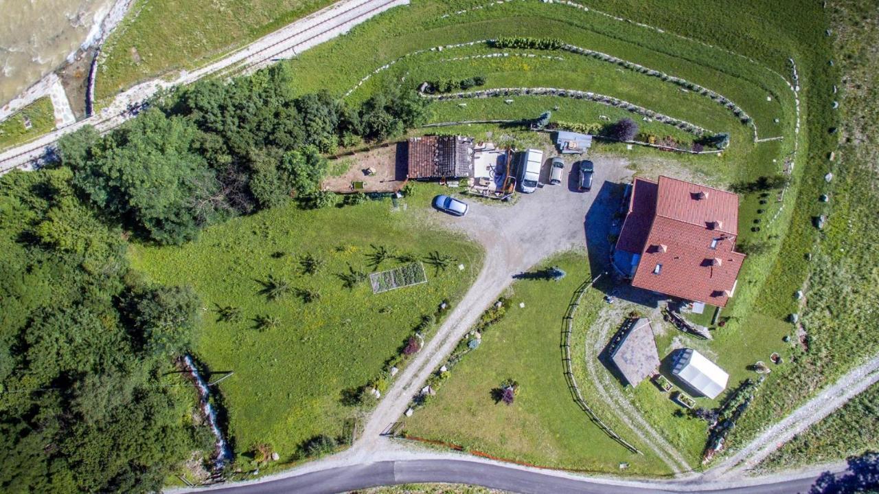 B&B Valtilí Berzo Exteriér fotografie
