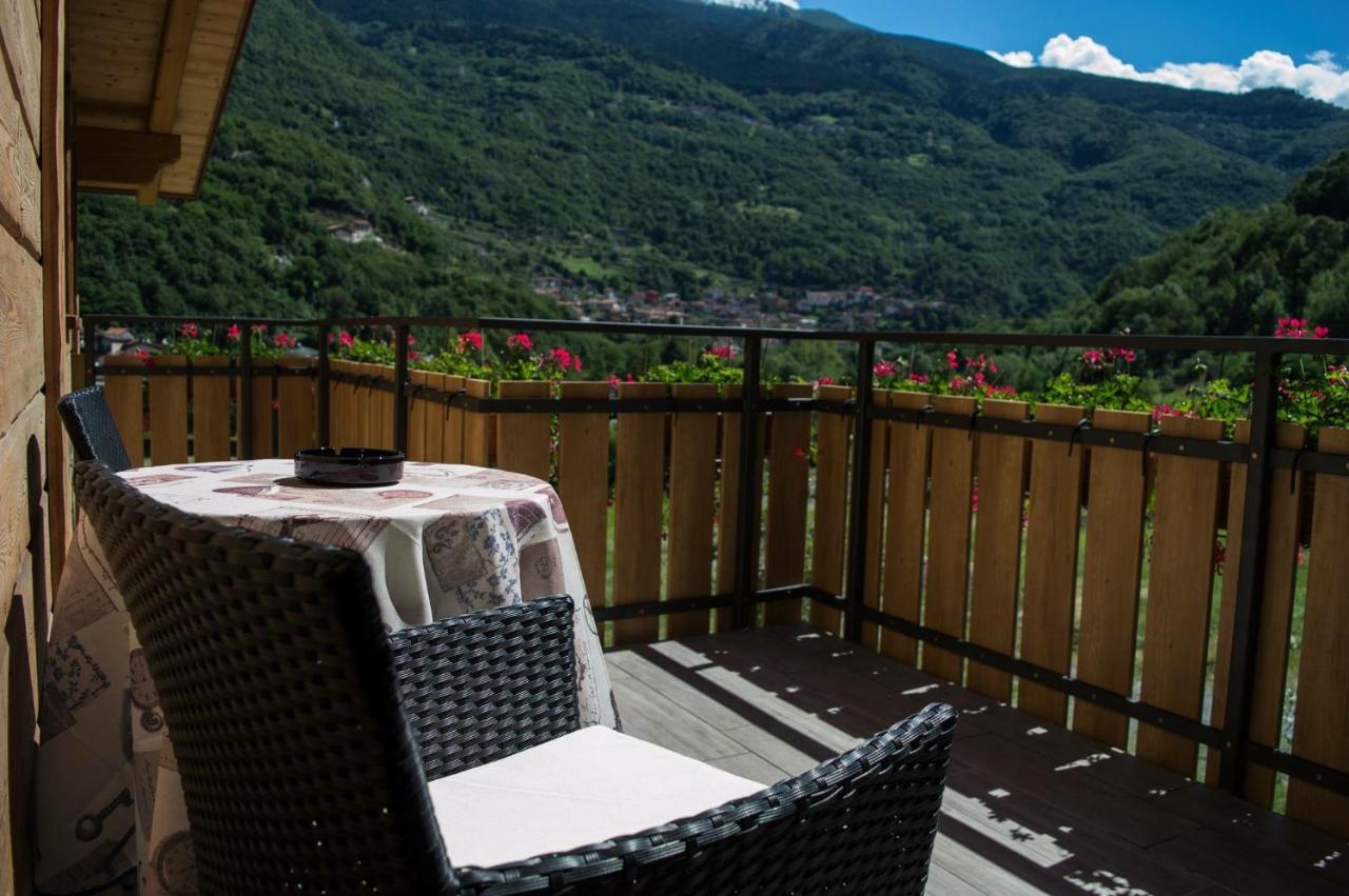 B&B Valtilí Berzo Exteriér fotografie