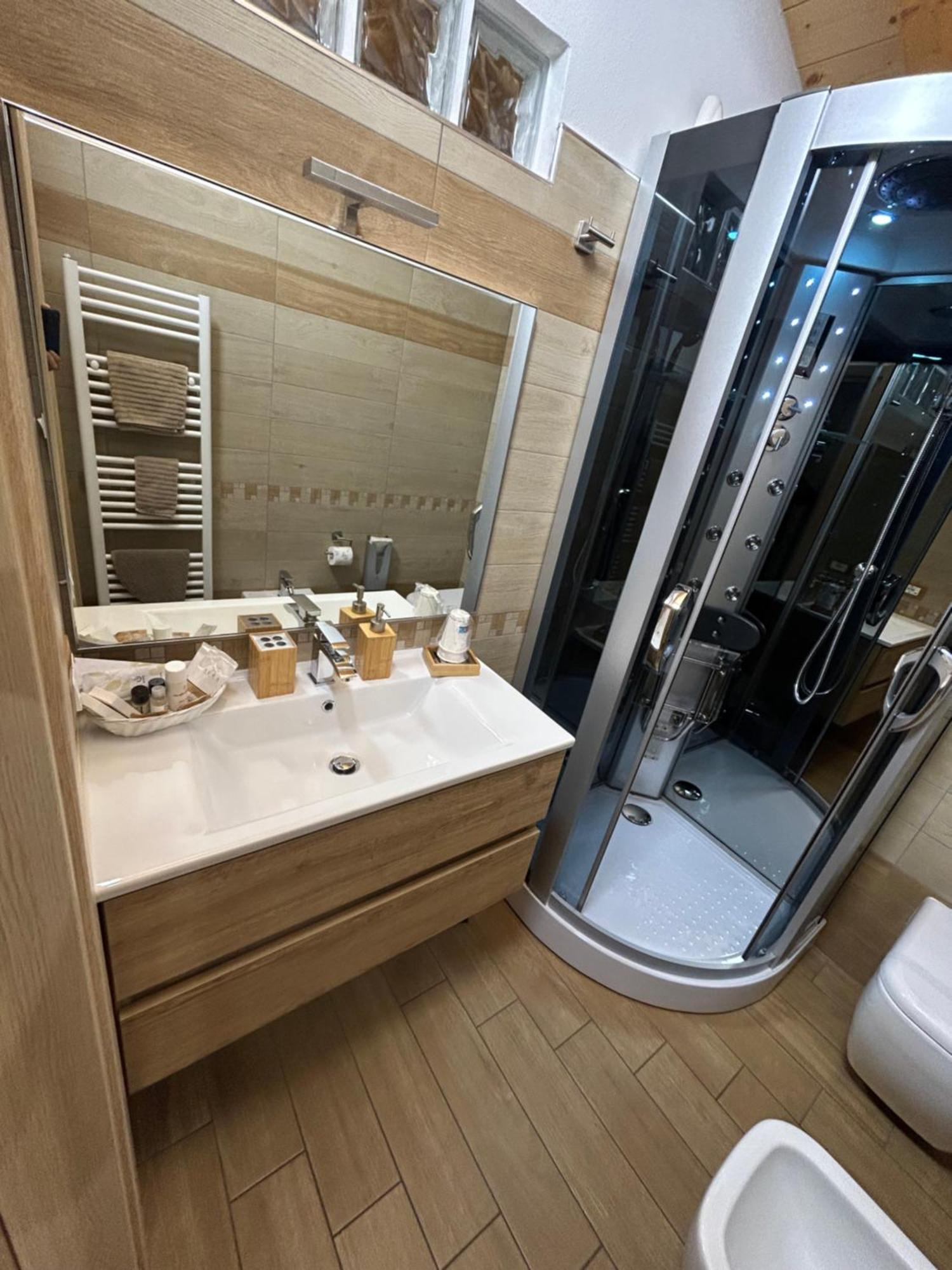 B&B Valtilí Berzo Exteriér fotografie